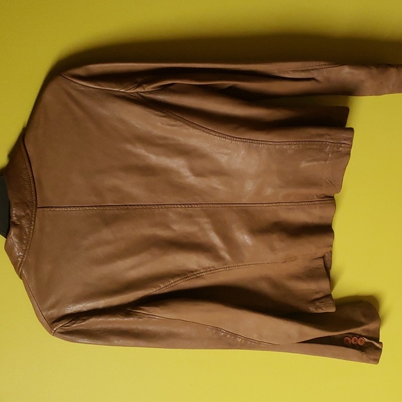 Soft Italian vintage nappa leather jacket with one button. - Picture 4 of 12